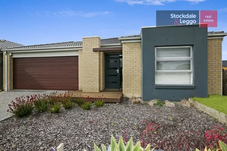 37 John Russell Road, Cranbourne West VIC 3977