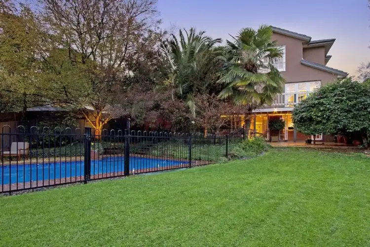 6 Kathleen Avenue, Mount Waverley VIC 3149