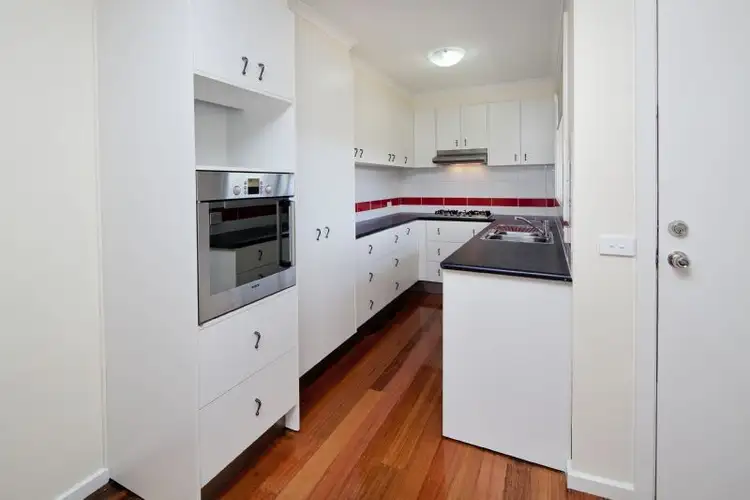 Fourth view of Homely unit listing, 1/3 Cormorant Close, Endeavour Hills VIC 3802