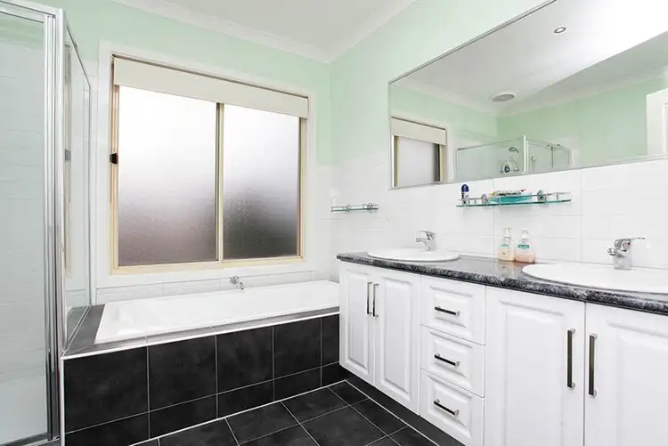 Fifth view of Homely townhouse listing, 2/61 Collins Street, St Albans VIC 3021