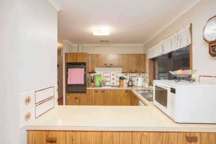 Second view of Homely house listing, 16 Oroya Grove, Clyde VIC 3978
