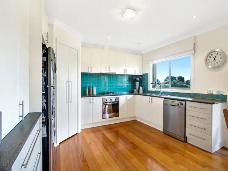 Sixth view of Homely house listing, 1 Collina Court, Langwarrin VIC 3910