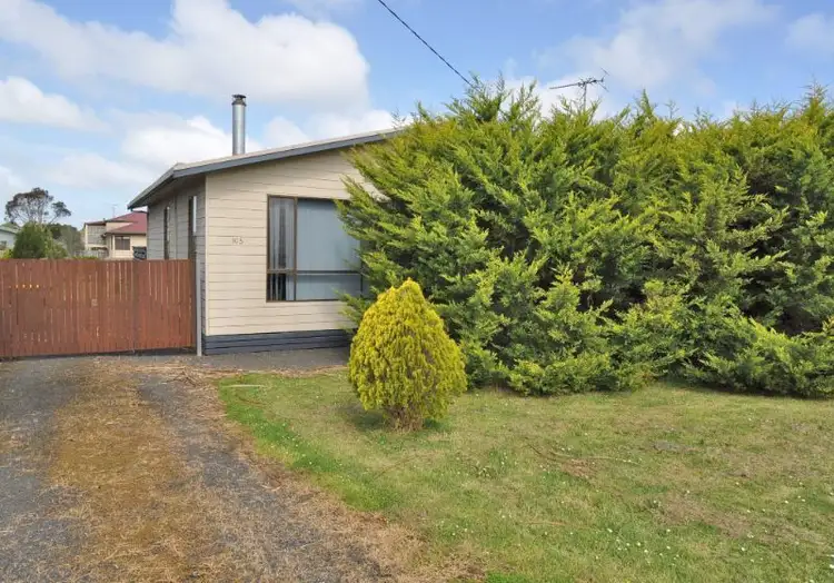 105 Toorak Rd, Inverloch VIC 3996