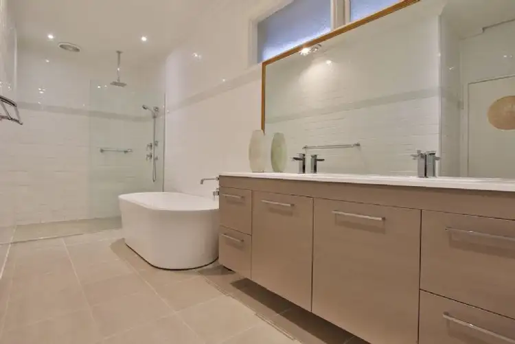 Fifth view of Homely house listing, 1 Vicki Street, Croydon VIC 3136