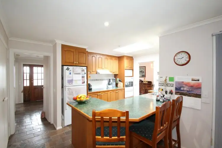 Sixth view of Homely house listing, 11 Scarlett Close, Leongatha VIC 3953