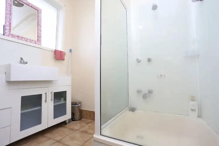 Sixth view of Homely unit listing, 2/41 Power Street, St Albans VIC 3021