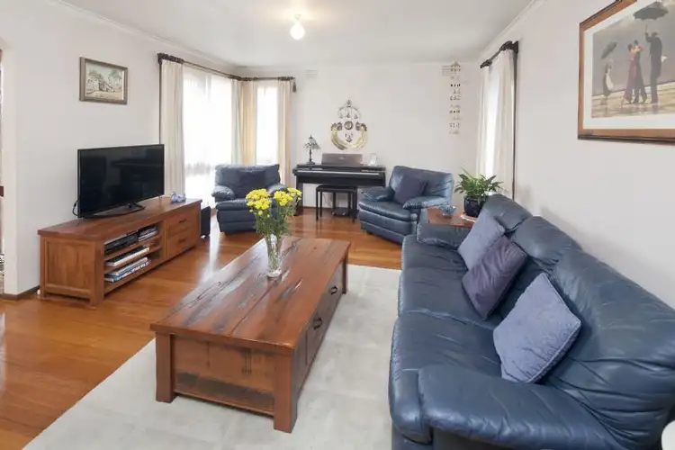 Second view of Homely house listing, 5 Taylor Court, Dandenong North VIC 3175