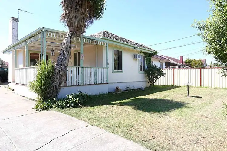 24 Arthur Street, Braybrook VIC 3019