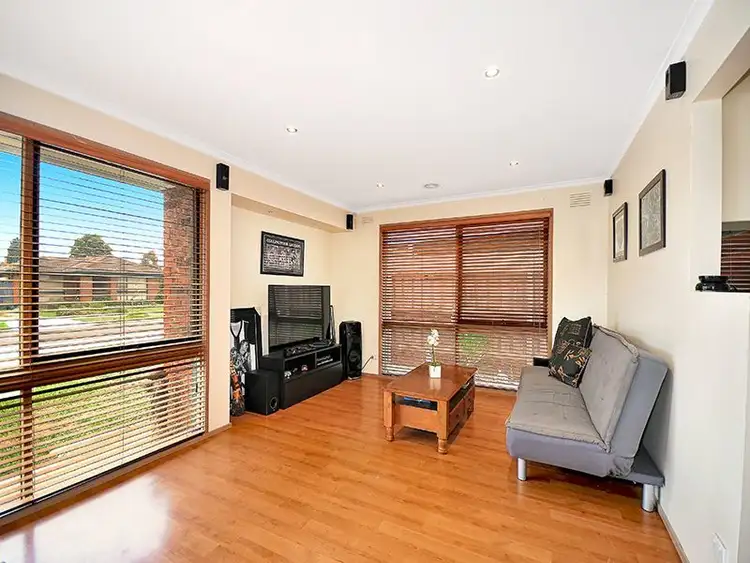Fifth view of Homely house listing, 2 Greenglade Court, Epping VIC 3076
