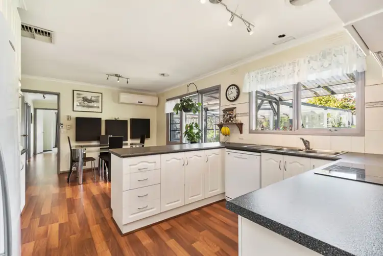 Third view of Homely house listing, 6 Savannah Court, Frankston VIC 3199