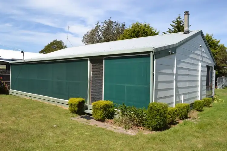 108 McIndoe Avenue, Venus Bay VIC 3956