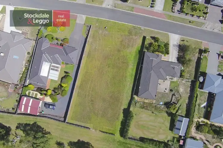 17 Manor Rise, Morwell VIC 3840