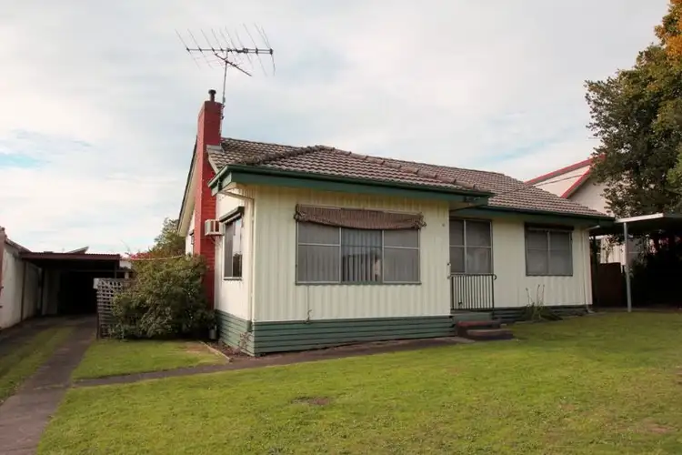 4 Dannock Street, Leongatha VIC 3953