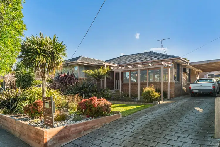26 Sullivan Drive, Somerville VIC 3912