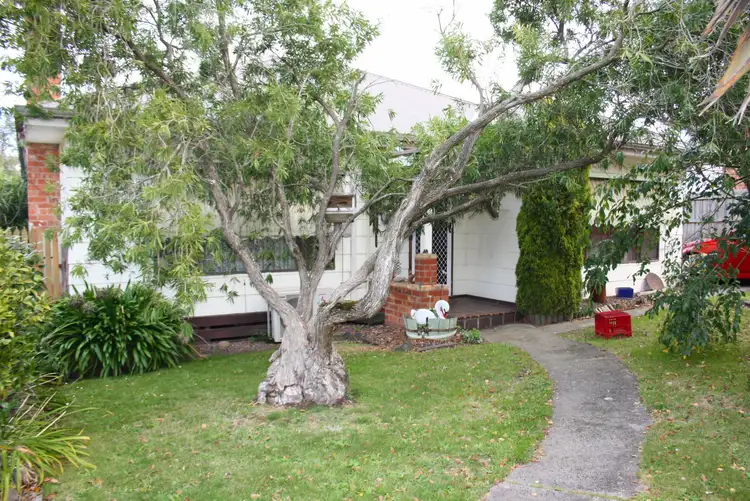 77 VICTORIA STREET, Korumburra VIC 3950