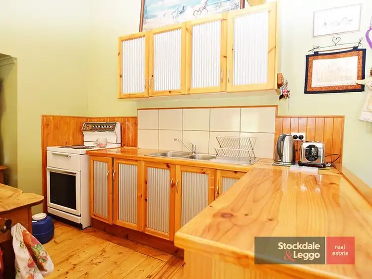 Fifth view of Homely house listing, 280 Dumosa Street, Red Cliffs VIC 3496