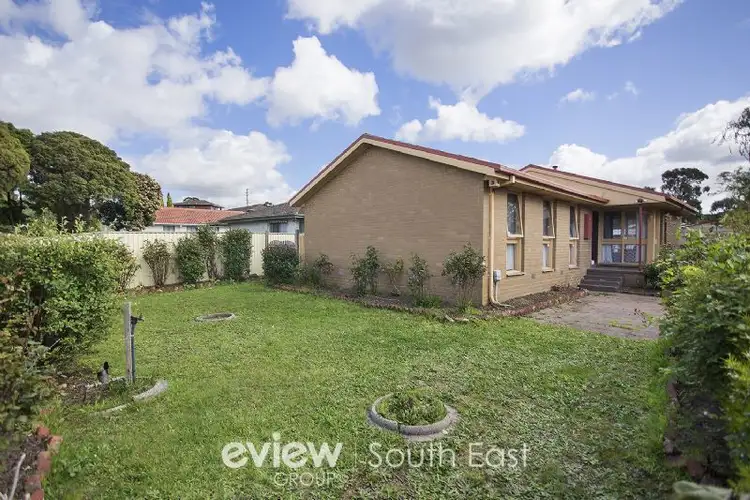 16 Clangula Court, Endeavour Hills VIC 3802