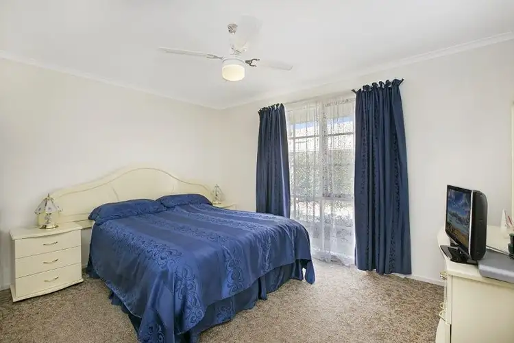 Fifth view of Homely house listing, 163 Endeavour Drive, Cranbourne North VIC 3977
