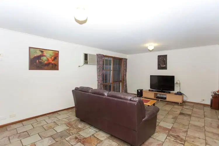 Sixth view of Homely house listing, 18 Leonard Avenue, Berwick VIC 3806