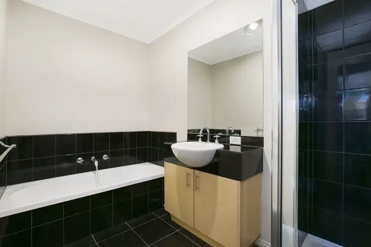 Fifth view of Homely house listing, 5 Provence Place, Narre Warren South VIC 3805