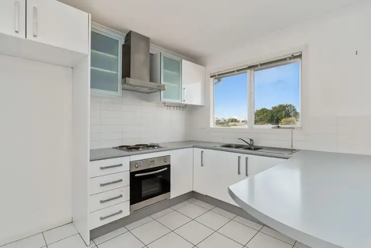 Second view of Homely unit listing, 8/9 Reid Street, Frankston VIC 3199