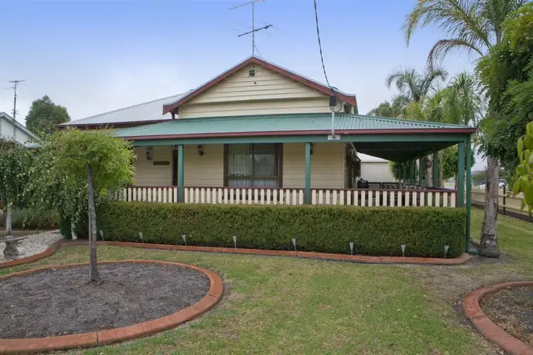 12 Flinders Road, Longwarry VIC 3816