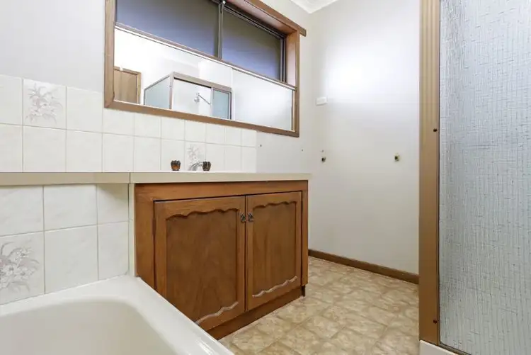 Sixth view of Homely house listing, 5 Minerva Drive, Warrnambool VIC 3280