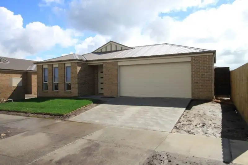 Main view of Homely house listing, 8/137 Moody Street, Koo Wee Rup VIC 3981