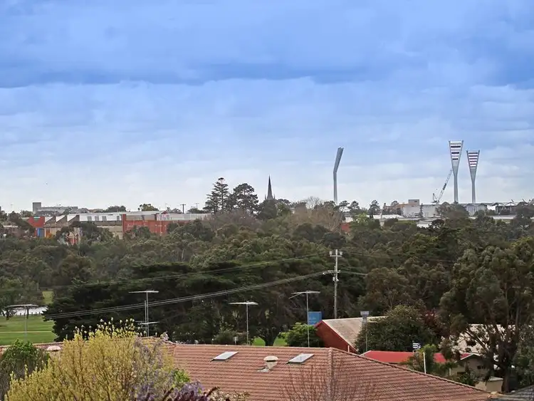 Second view of Homely unit listing, 5/21 Albert Terrace, Belmont VIC 3216