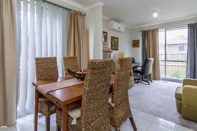 Fifth view of Homely house listing, 2/10 Kalymna Grove, Chadstone VIC 3148