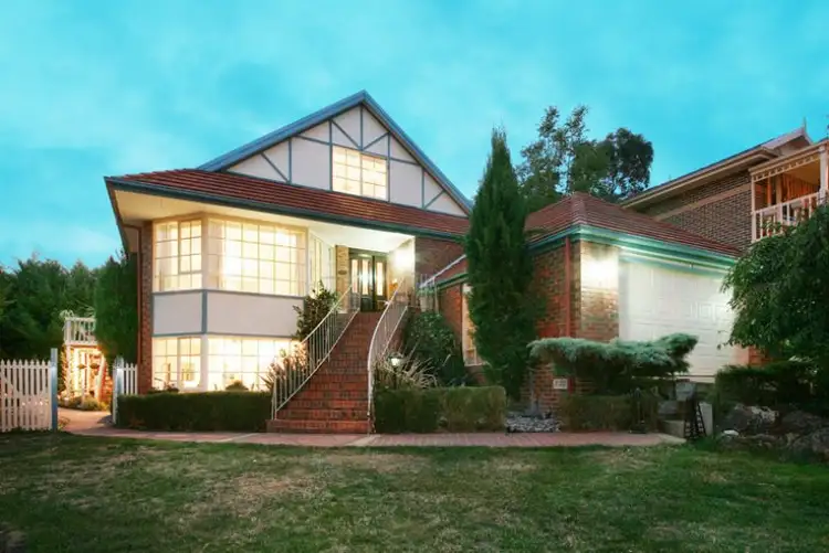 55 Nangathan Way, Croydon North VIC 3136