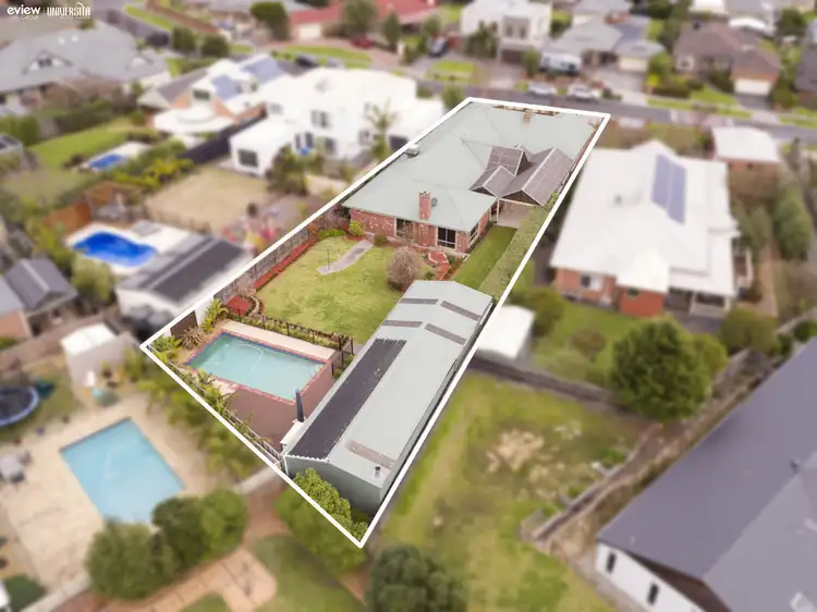 Fourth view of Homely house listing, 27 Huntingtower Crescent, Langwarrin VIC 3910