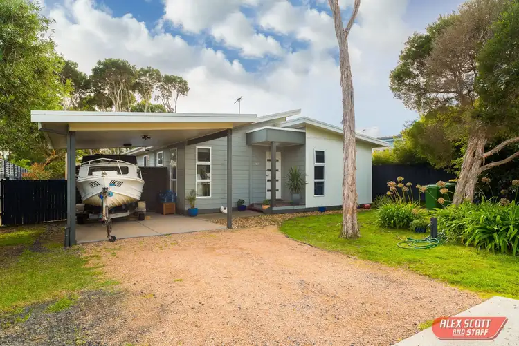 60 CHURCHILL DRIVE, Cowes VIC 3922