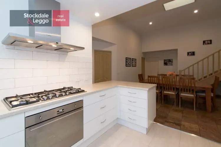Fifth view of Homely house listing, 19 Bentley Court, Warranwood VIC 3134