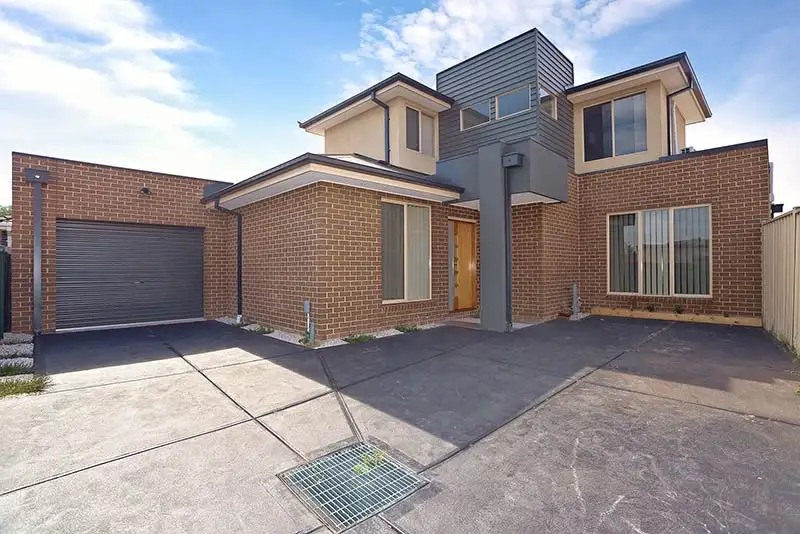 Main view of Homely townhouse listing, 2/9 Morley Street, Glenroy VIC 3046