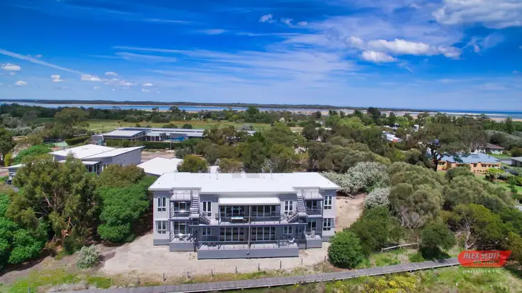Unit 4/5 Lindsey Close, Inverloch VIC 3996
