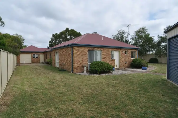 23 Youll Grv, Inverloch VIC 3996