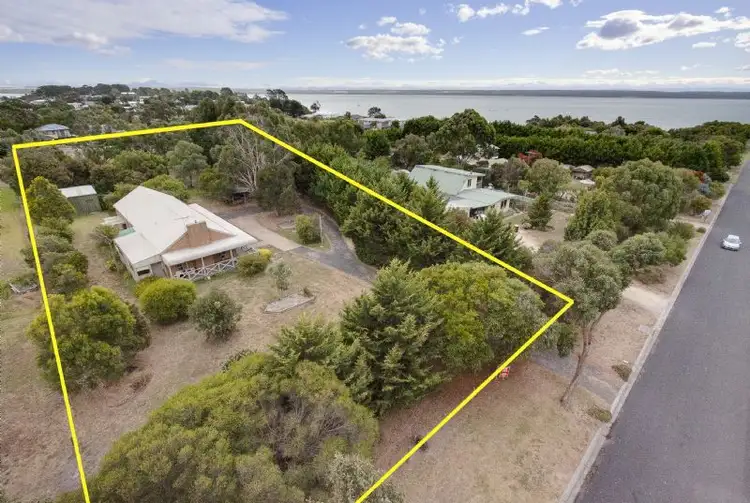 17 to 19 BALCOMBE STREET, Corinella VIC 3984