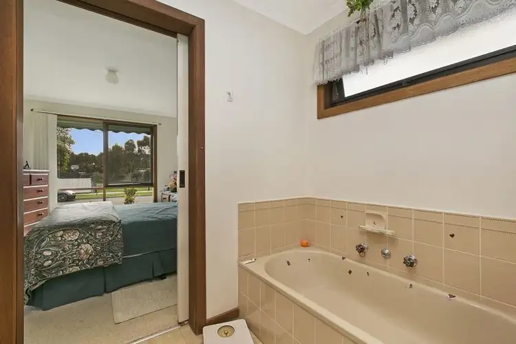 Sixth view of Homely house listing, 117 Gipps Crescent, Cranbourne North VIC 3977