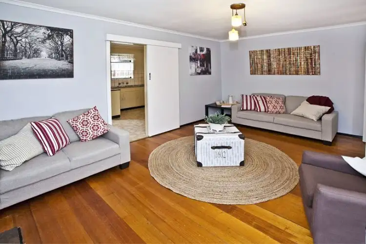 Sixth view of Homely house listing, 2 Caledonia Crescent, Mulgrave VIC 3170