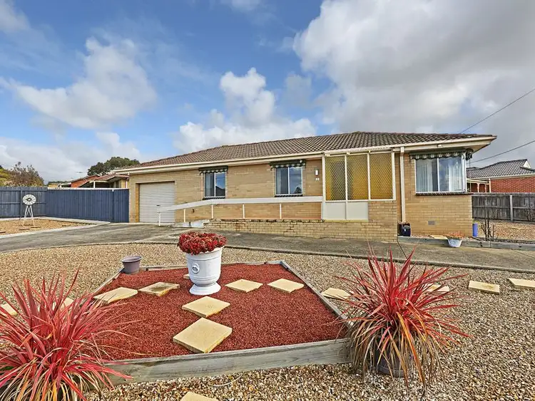 25 Peter Street, Grovedale VIC 3216