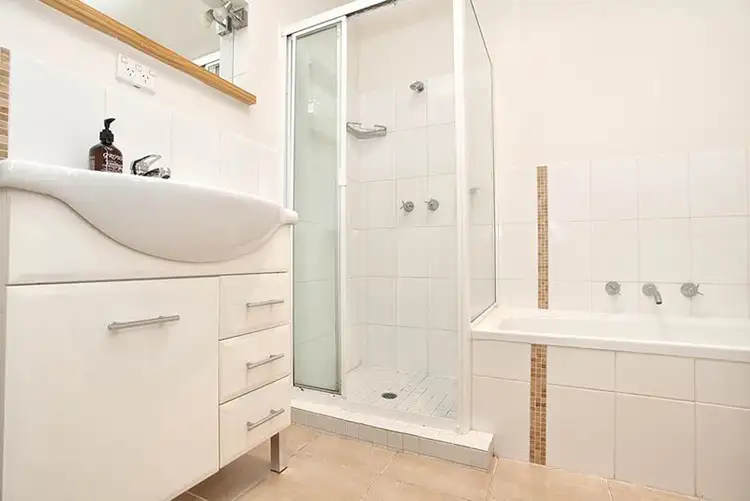 Third view of Homely unit listing, 2/18 Acacia Street, Glenroy VIC 3046