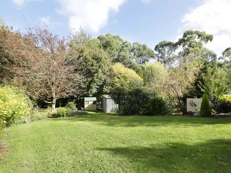 Fifth view of Homely house listing, 8 Old Beaconsfield Road, Emerald VIC 3782