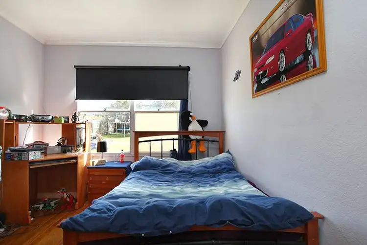 Fifth view of Homely house listing, 141 Dallas Drive, Dallas VIC 3047