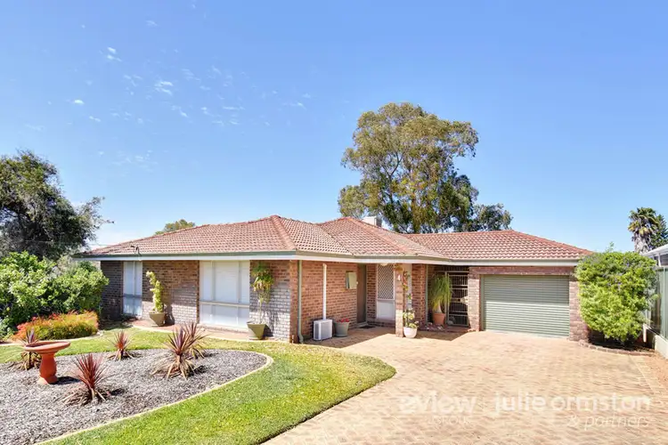 4 Kennedy Way, Padbury WA 6025