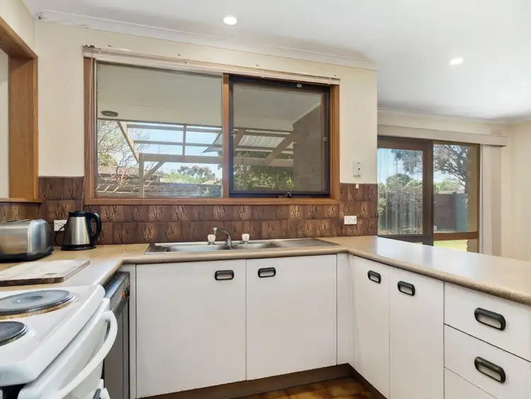 Fifth view of Homely house listing, 65 Dalpura Circuit, Frankston VIC 3199