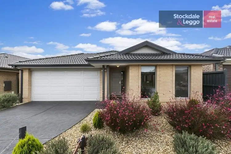 56 Crepe Avenue, Cranbourne West VIC 3977