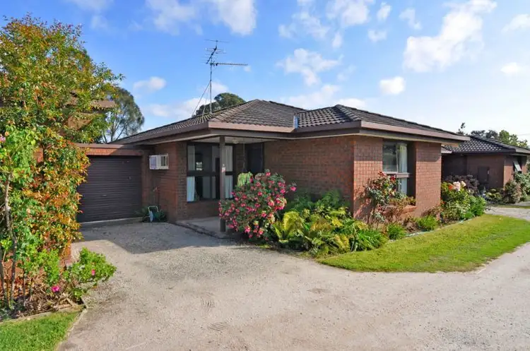 2/31 Powlett Street, Inverloch VIC 3996