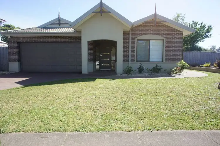 55 Longwarry Road, Drouin VIC 3818