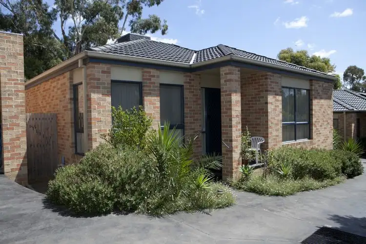 2/231 Outlook Drive, Dandenong North VIC 3175